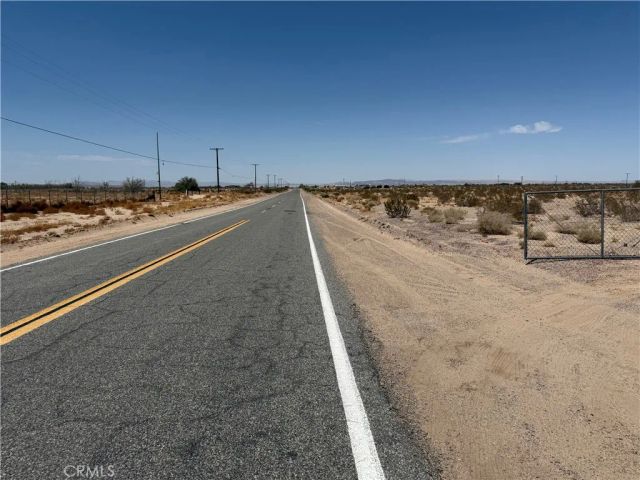 33033 Mountain View Road, Newberry Springs, CA 92365