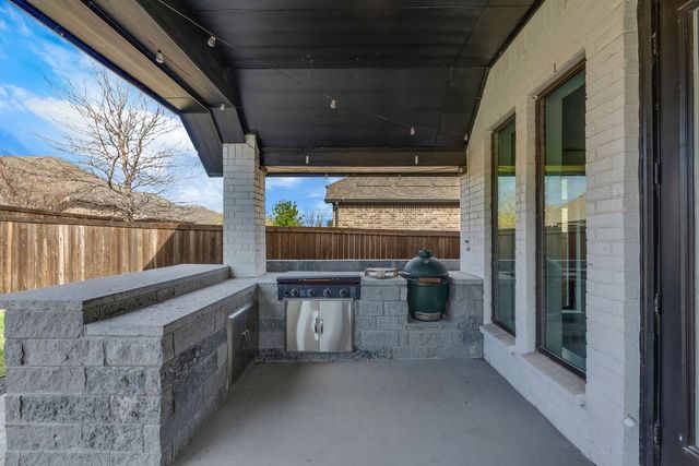 1610 Cherry Blossom Lane, Celina, TX 75078