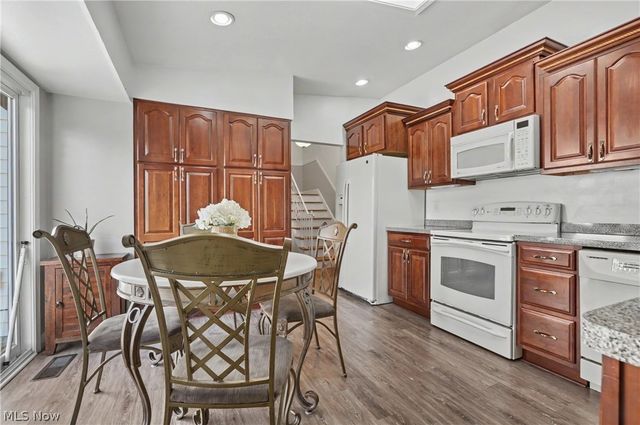 6360 Ramblewood Drive, Mentor, OH 44060