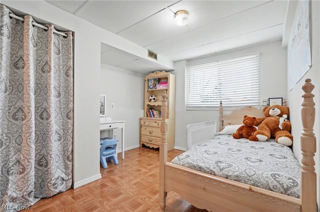 6360 Ramblewood Drive, Mentor, OH 44060