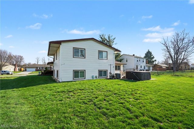 6360 Ramblewood Drive, Mentor, OH 44060