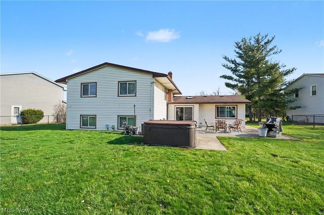 6360 Ramblewood Drive, Mentor, OH 44060