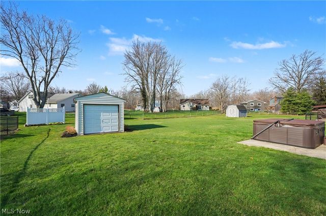 6360 Ramblewood Drive, Mentor, OH 44060