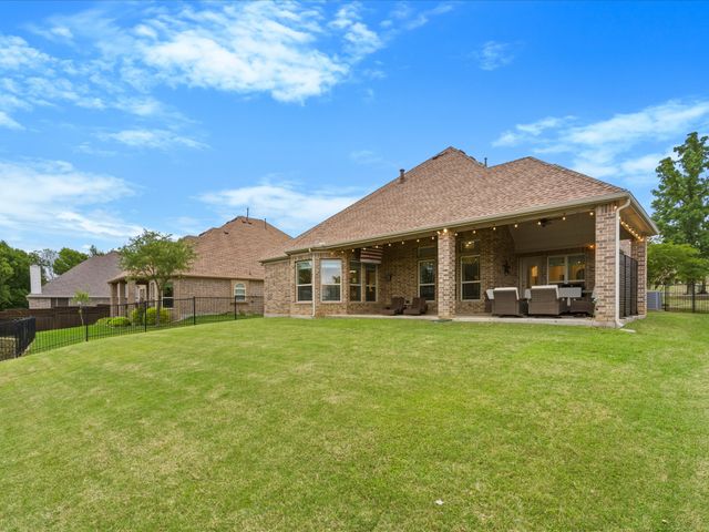 1229 Ardglass Trail, Corinth, TX 76210
