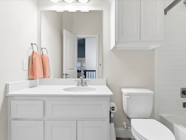 1229 Ardglass Trail, Corinth, TX 76210