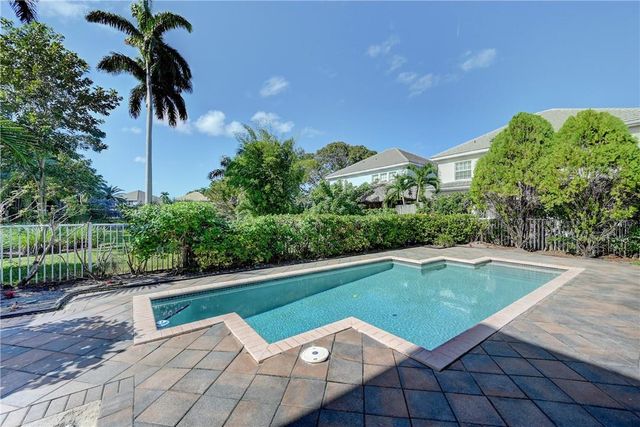 2201 SW 13TH Avenue, Fort Lauderdale, FL 33315