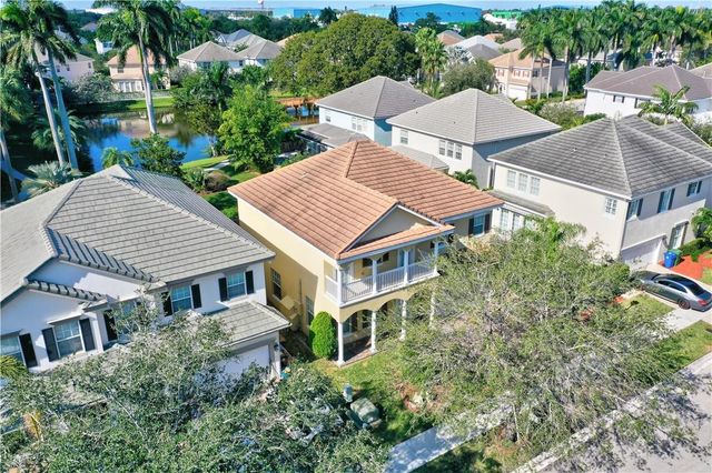 2201 SW 13TH Avenue, Fort Lauderdale, FL 33315
