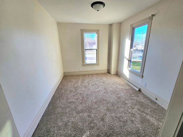 104 W Hotchin Avenue, White Pigeon, MI 49099