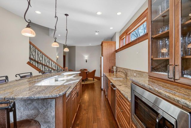 2202 Colladay Point Drive, Stoughton, WI 53589