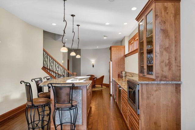 2202 Colladay Point Drive, Stoughton, WI 53589