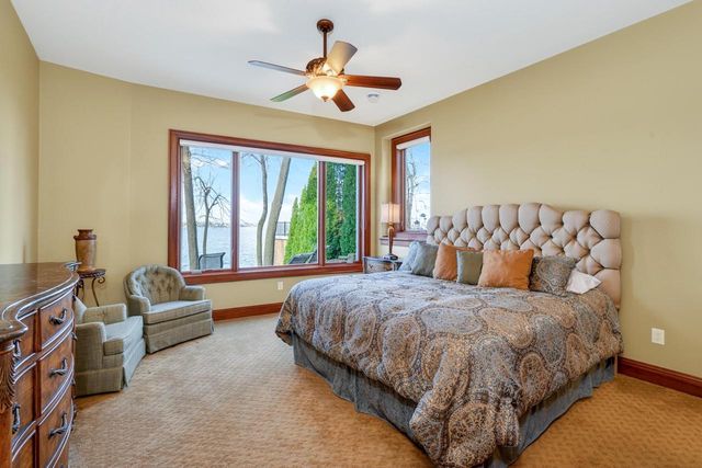 2202 Colladay Point Drive, Stoughton, WI 53589