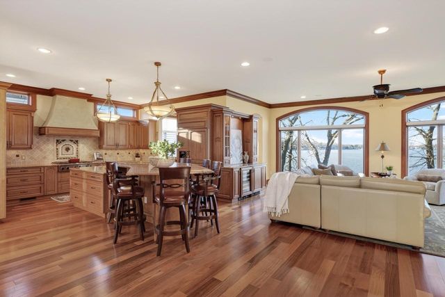 2202 Colladay Point Drive, Stoughton, WI 53589