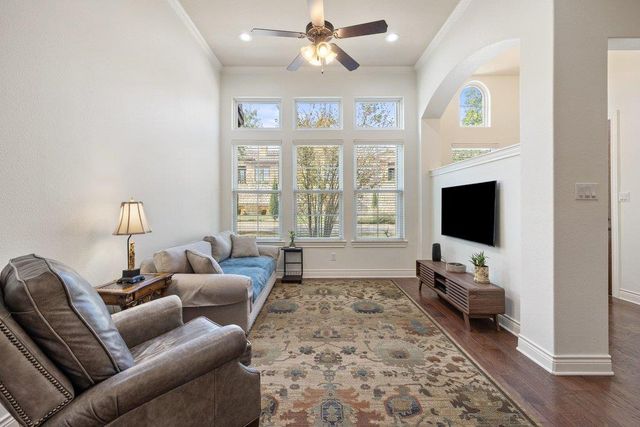 108 Rivalto CIR 2, Lakeway, TX 78734