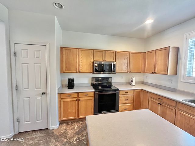 3419 W VIA MONTOYA Drive, Phoenix, AZ 85027
