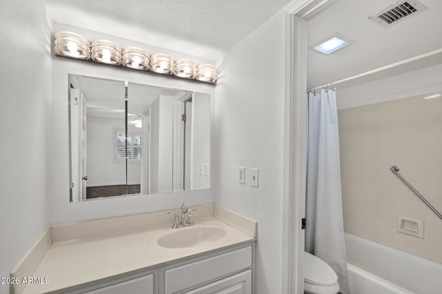 4444 E Paradise Village Parkway N 140, Phoenix, AZ 85032