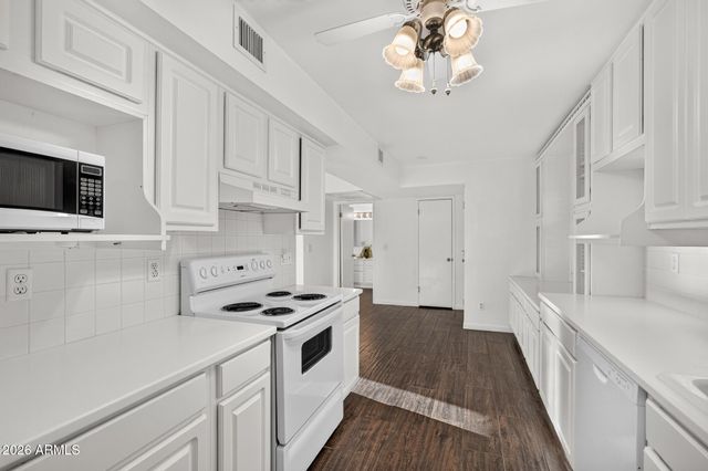 4444 E Paradise Village Parkway N 140, Phoenix, AZ 85032