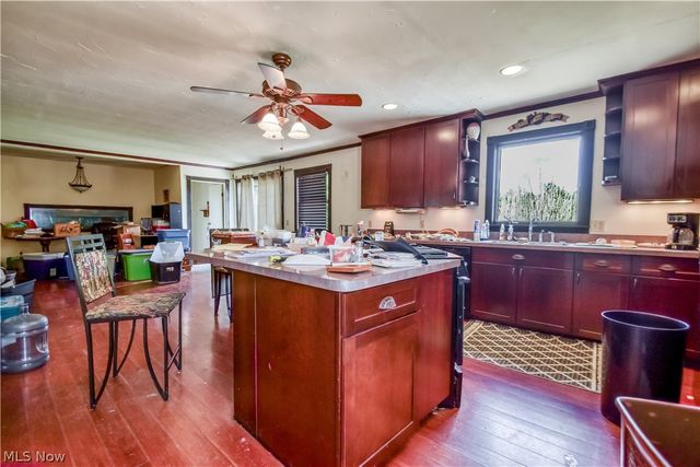15310 Hart Road, Montville, OH 44064