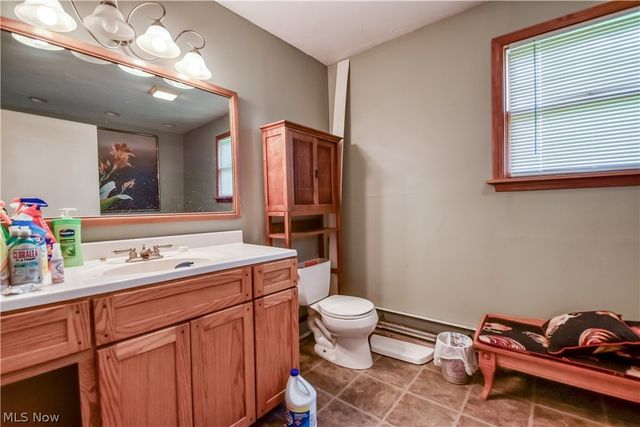 15310 Hart Road, Montville, OH 44064