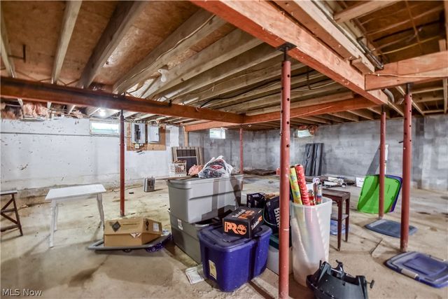 15310 Hart Road, Montville, OH 44064