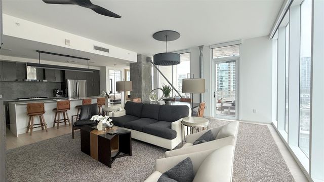 301 West Ave 1004, Austin, TX 78701