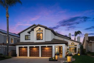 25881 Cedarbluff, Laguna Hills, CA 92653