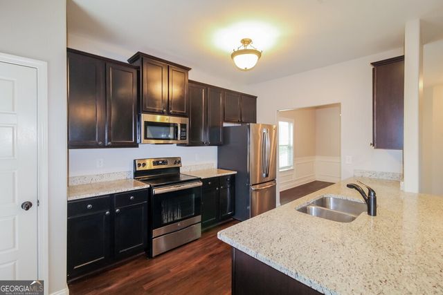 522 Kirkland Drive, Locust Grove, GA 30248