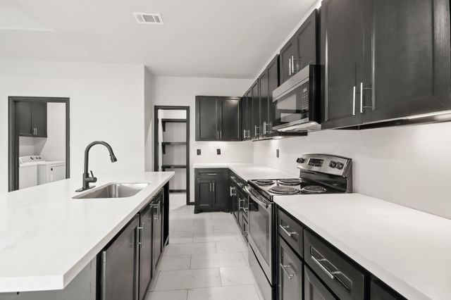 131 S Tyler Road, Goodrich, TX 77335