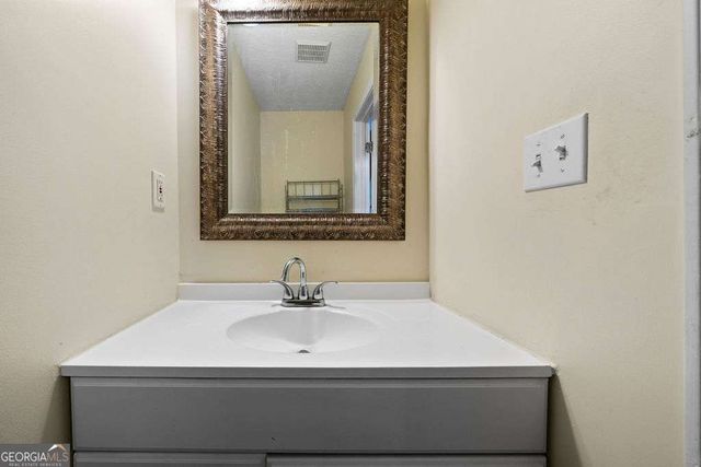 421 Broad Street, Tallapoosa, GA 30176