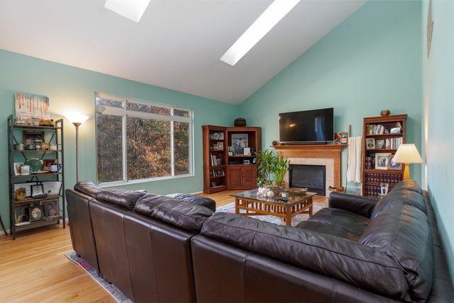 3291 McCowan Drive, Taylor Mill, KY 41015