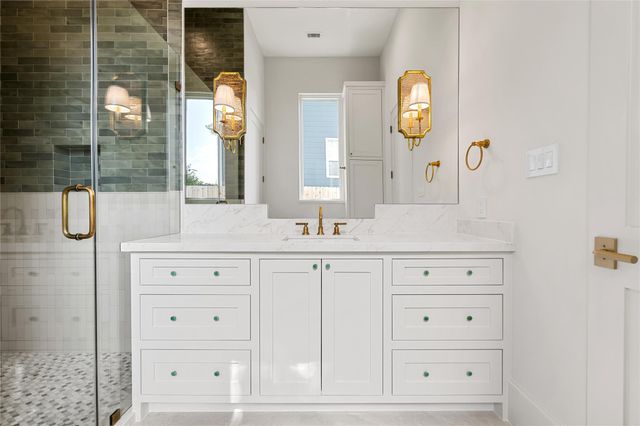 891 W 41st Street, Houston, TX 77018