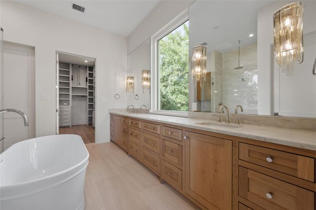 891 W 41st Street, Houston, TX 77018