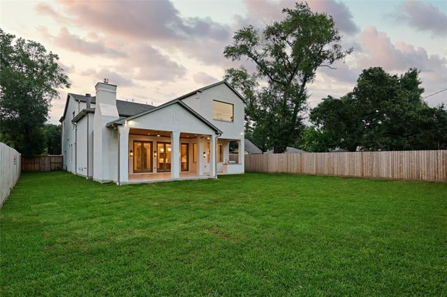 891 W 41st Street, Houston, TX 77018