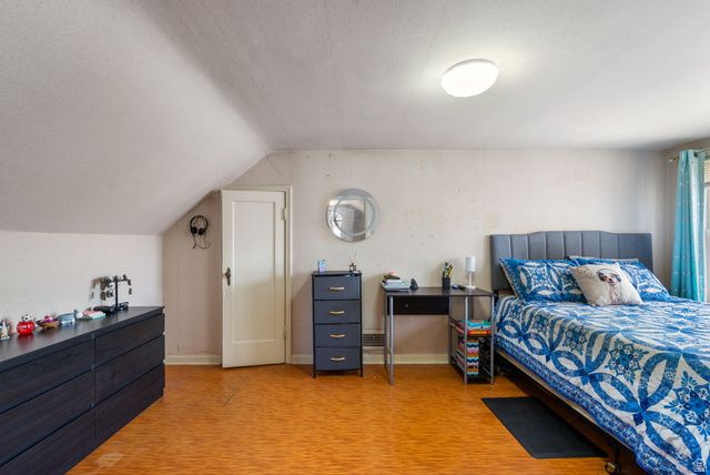 1575 E 3350 S, Salt Lake City, UT 84106