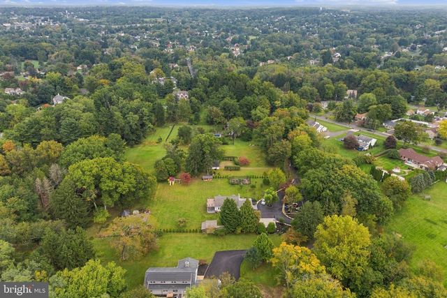 74 BARBERRY LN, Churchville, PA 18966
