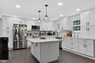 74 BARBERRY LN, Churchville, PA 18966