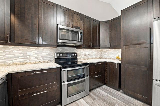 2811 Stonewall Lane, Joliet, IL 60435