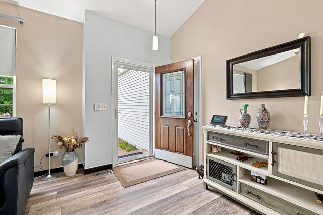 2811 Stonewall Lane, Joliet, IL 60435