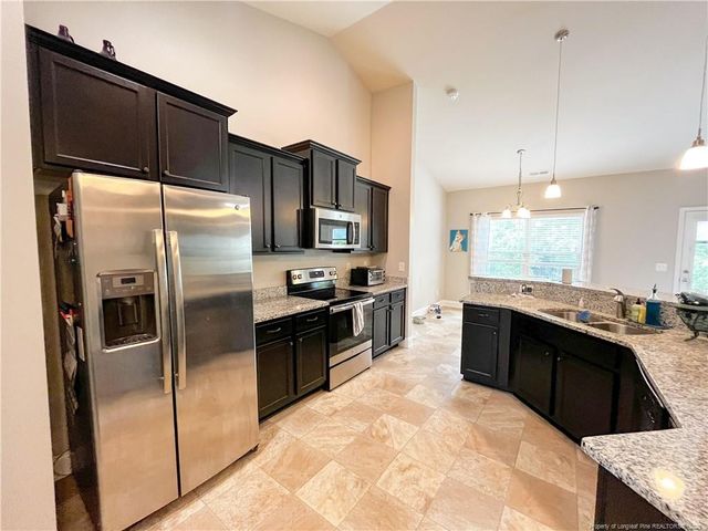 144 Parkside Drive, Lillington, NC 27546