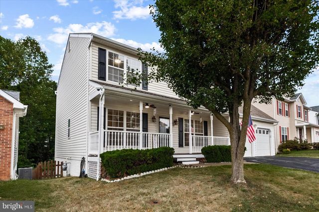 12 LAKESIDE DR, Stafford, VA 22554