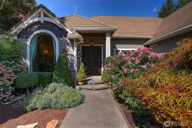 9009 166th Street Ct E, Puyallup, WA 98375
