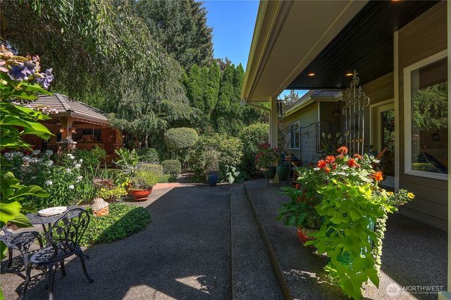 9009 166th Street Ct E, Puyallup, WA 98375