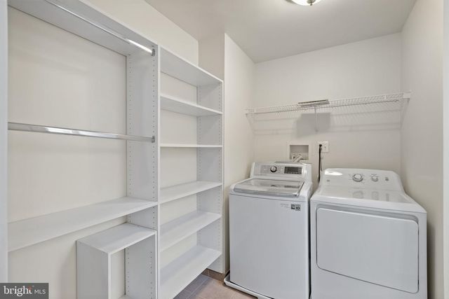 203 SURGEON GENERALS CT, Philadelphia, PA 19146