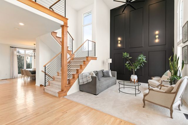 5830 Coachlight Court, West Des Moines, IA 50266