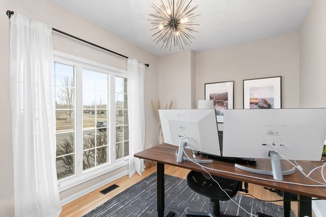 5830 Coachlight Court, West Des Moines, IA 50266