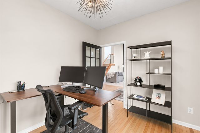 5830 Coachlight Court, West Des Moines, IA 50266