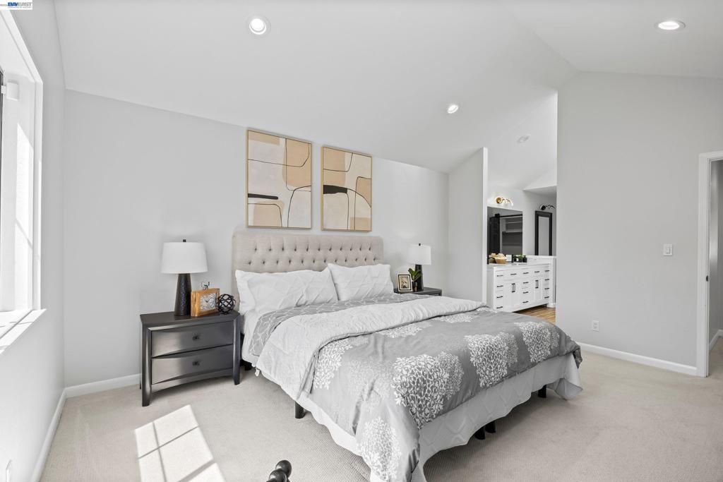 Image 21 of property listing at 328 S Eagle Nest Ln, Danville, CA 94506