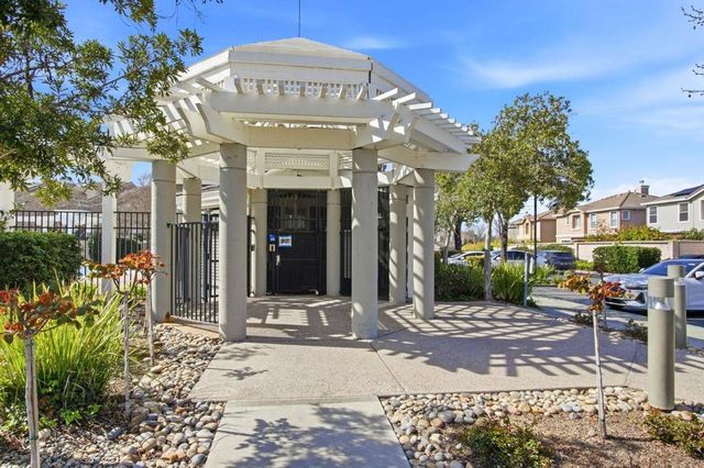 918 Owens Lake Drive, San Jose, CA 95123