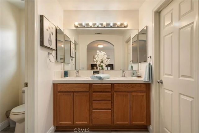 757 S Woodberry Lane, La Puente, CA 91746