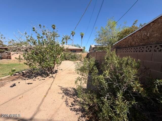 2143 W Luke Avenue, Phoenix, AZ 85015
