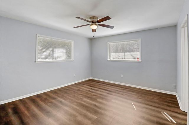 238 Sleepy Hollow Drive, Lake Jackson, TX 77566